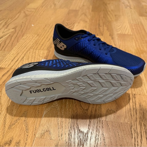 New Balance Fuelcell - Picture 3 of 3